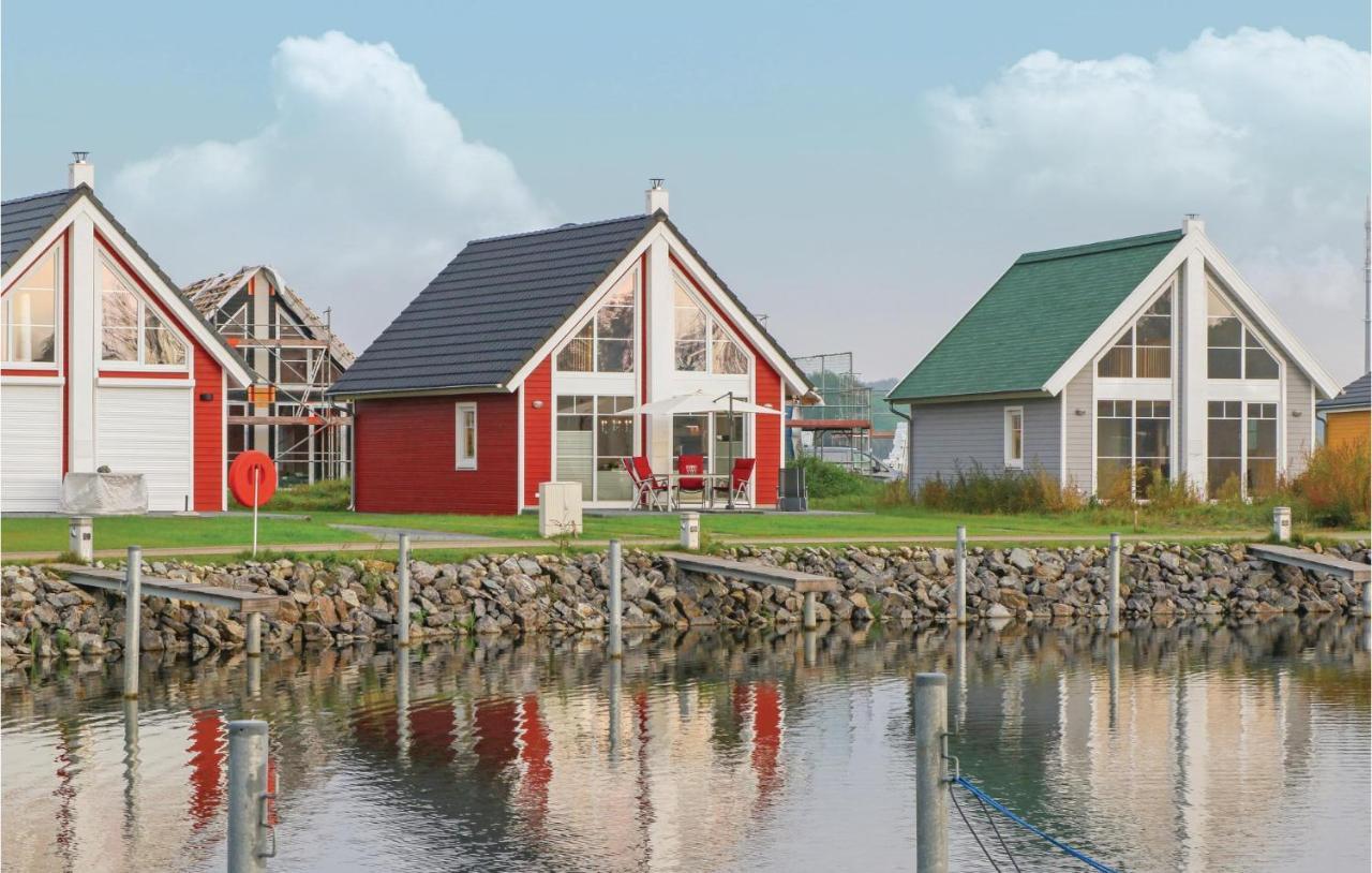 Beautiful Home In Zerpenschleuse With Wifi Exteriör bild